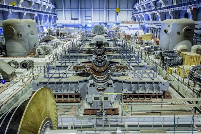 Strojovna druhého bloku druhé fáze Leningradské jaderné elektrárny už je téměř hotová (zdroj Leningradská jaderná elektrárna).