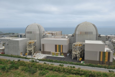 Reaktory Shin Wolsong 1 a 2 (zdroj KHNP).