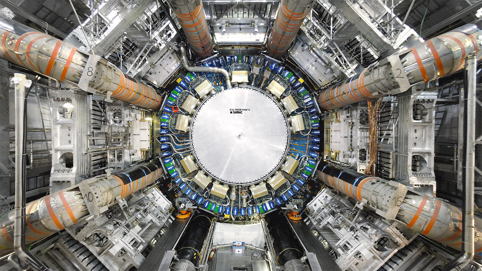 LHC, experiment ATLAS. Kredit: Claudia Marcelloni / CERN.