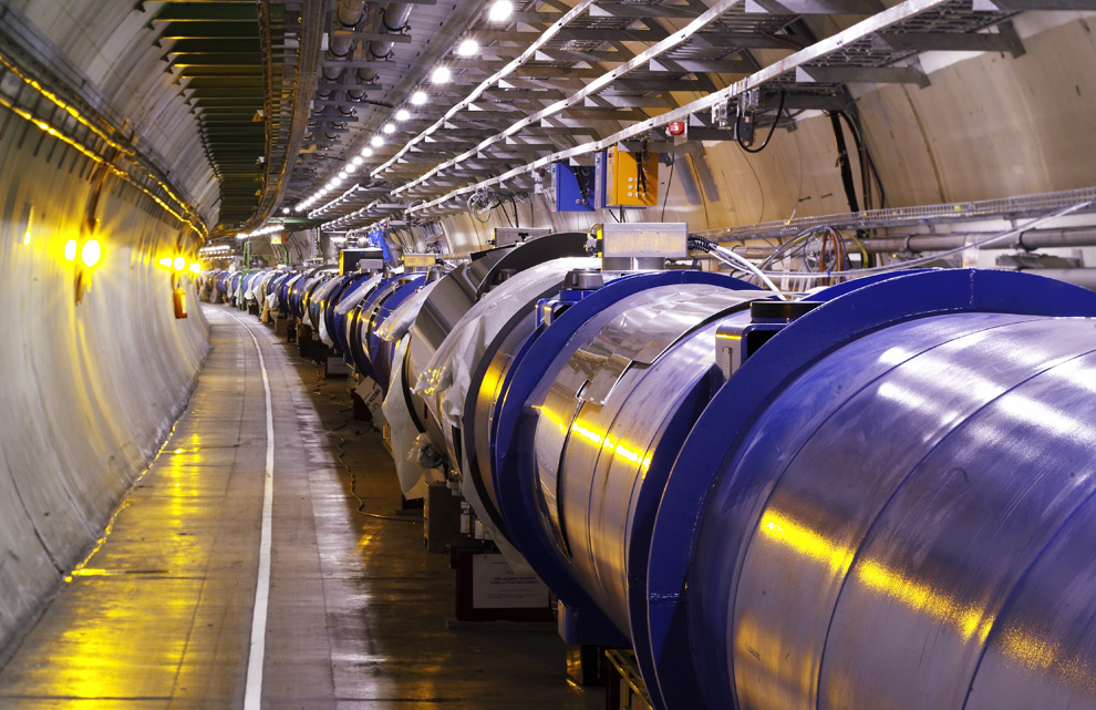 Urychlovač LHC (zdroj CERN).