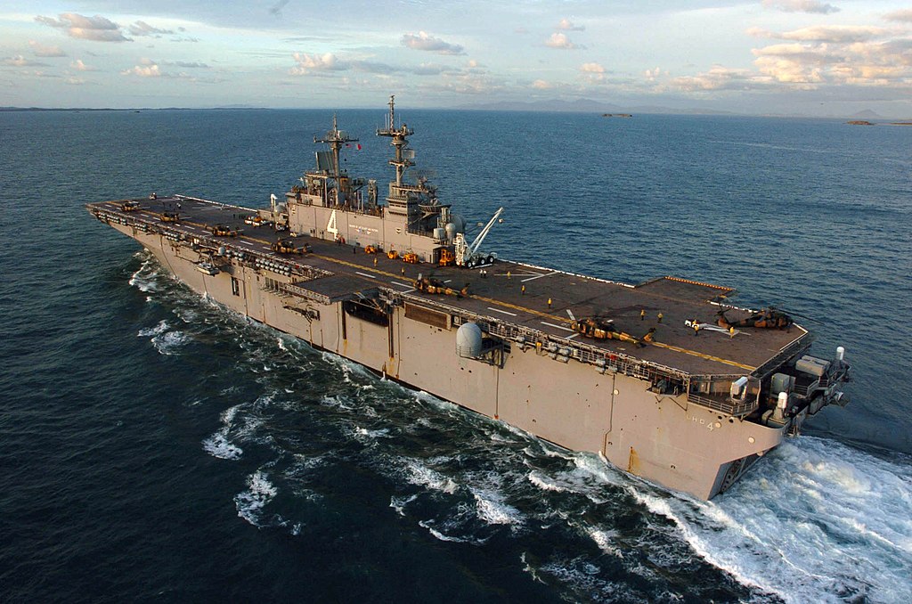 USS Boxer. Kredit: U. S. Navy.