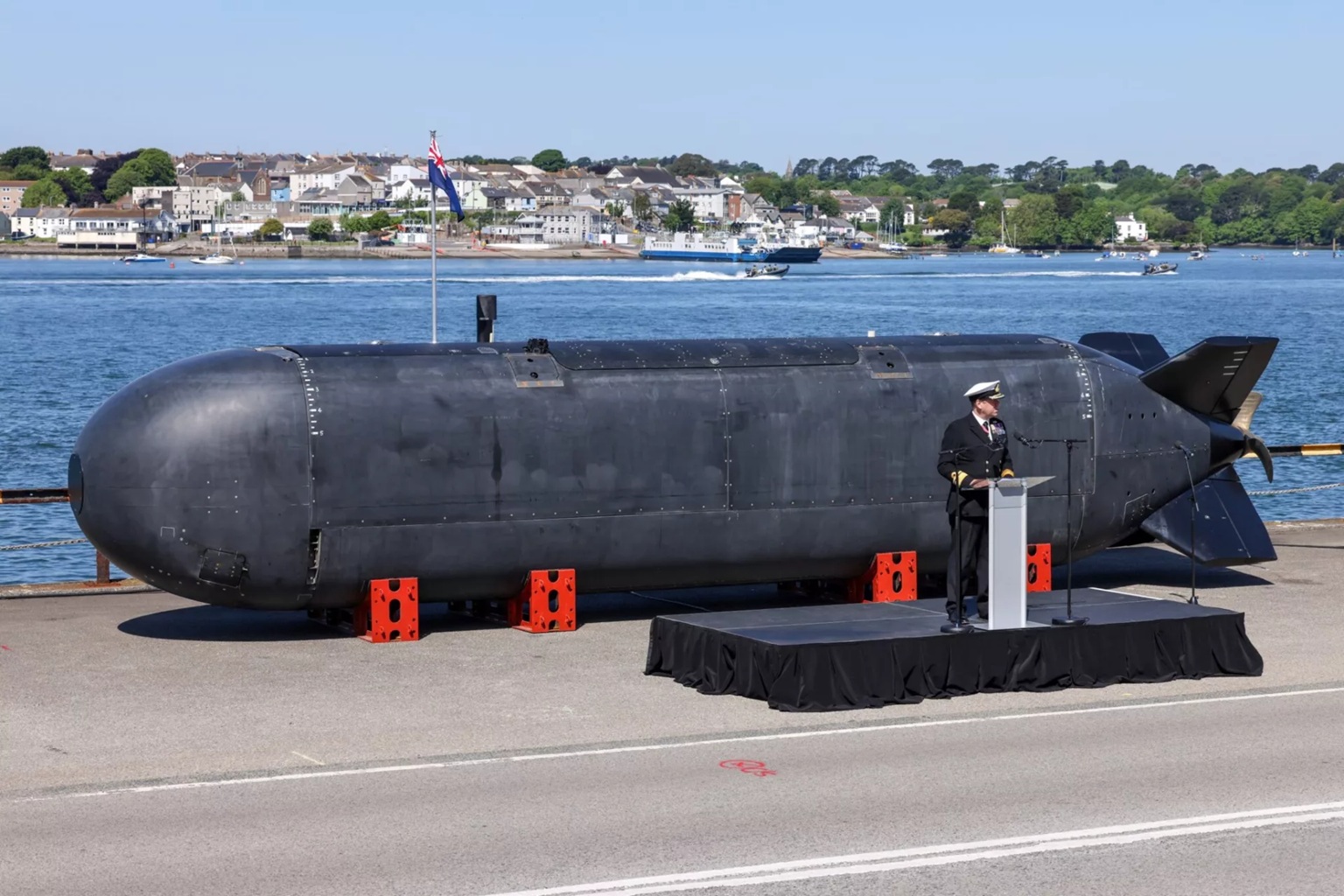 Představení XV Excalibur v květnu 2025. Kredit: Royal Navy/Crown copyright.