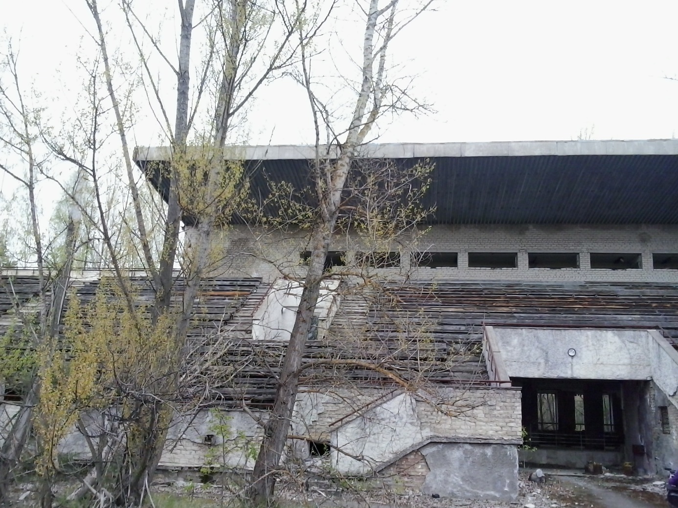 Opuštěný stadion ve městě Pripjať (Autor: Vladimír Wagner).