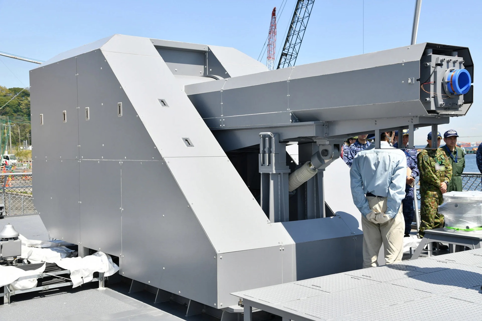 Japonsko intenzivně pracuje na svém railgunu. Kredit: JMSDF.