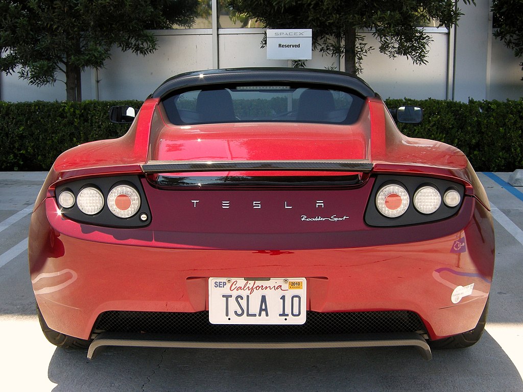 Muskova Tesla Roadster na Zemi. Kredit: CC0 Creative Commons.
