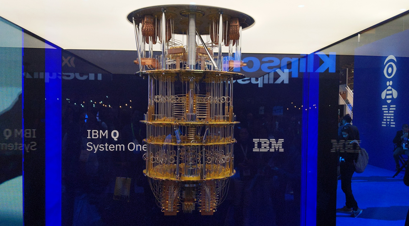 Q System One v nedbalkách. Kredit: IBM.