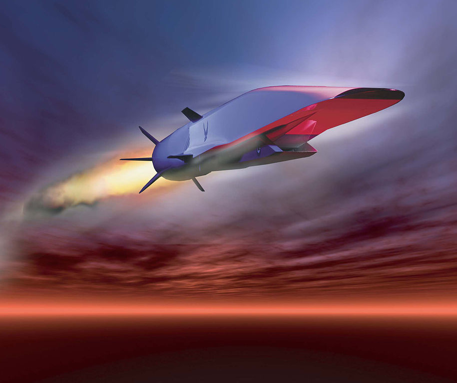 Americký experimentální scramjet letěl v roce 2013 210 sekund rychlostí přes Mach 5. Kredit: US Air Force.