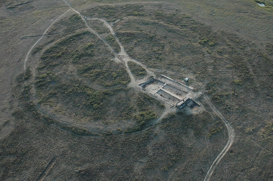 Archeologická lokalita Arkaim. Kredit: Rafikova m, Wikimedia Commons, CC BY-SA 4.0.