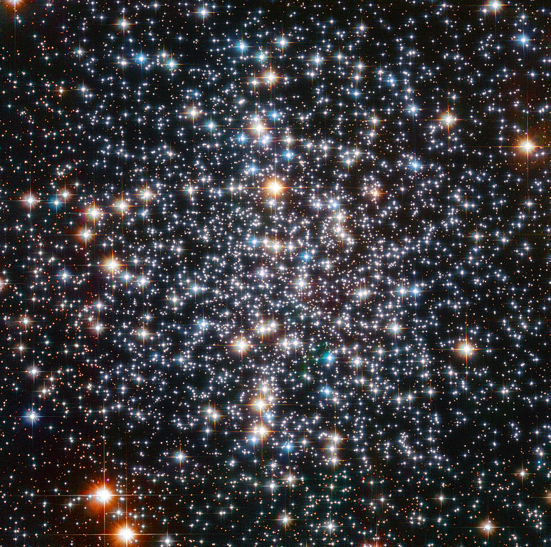 HvÄ›zdokupa M4. Kredit: ESA / Hubble & NASA.