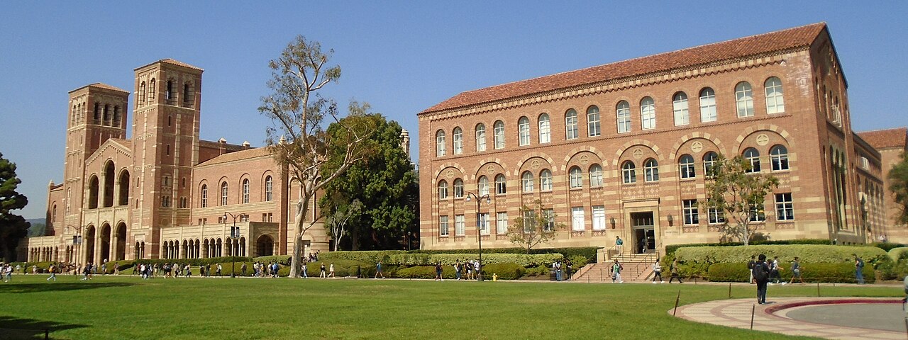 UCLA. Kredit: Beyond My Ken, Wikimedia Commons. CC BY-SA 4.0.