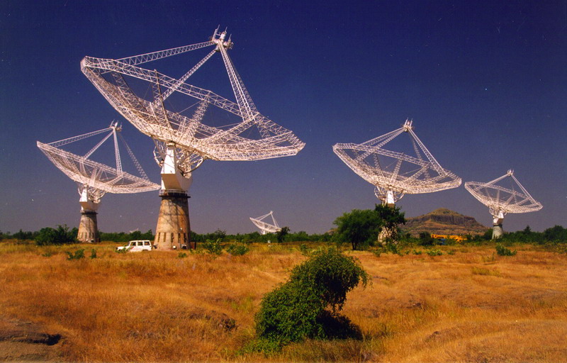 Giant Metrewave Radio Telescope (GMRT). Kredit: NCRA.