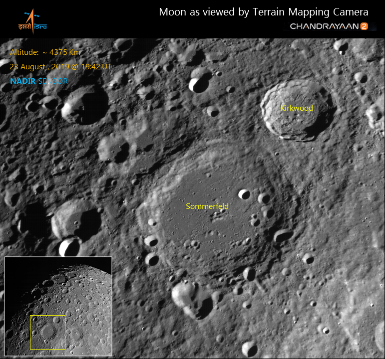 Snímky Měsíce pořízené orbitální částí mise Chandyaan 2 (zdroj ISRO).