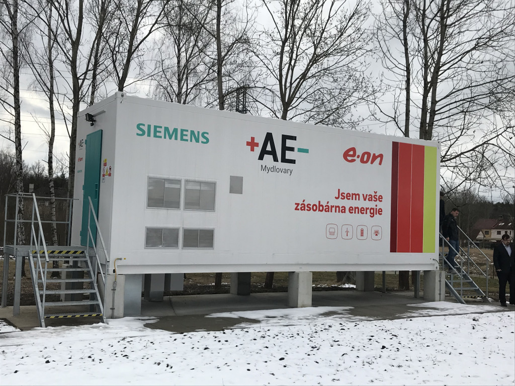 Velkokapacitní úložiště SIESTORAGE od firmy Siemens umístěné v Mýdlovarech (zdroj Siemens).