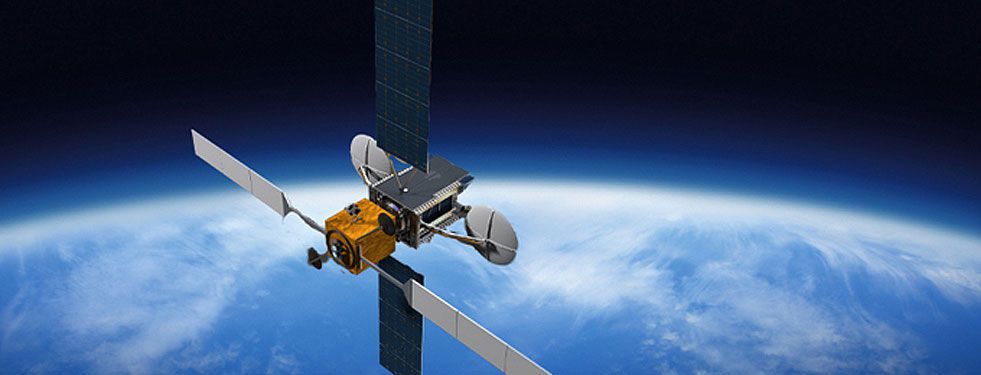 JinĂˇ vizualizace pomocnĂ©ho satelitu po pĹ™ipojenĂ­ k cĂ­lovĂ© druĹľici. Zdroj: http://www.space.com/