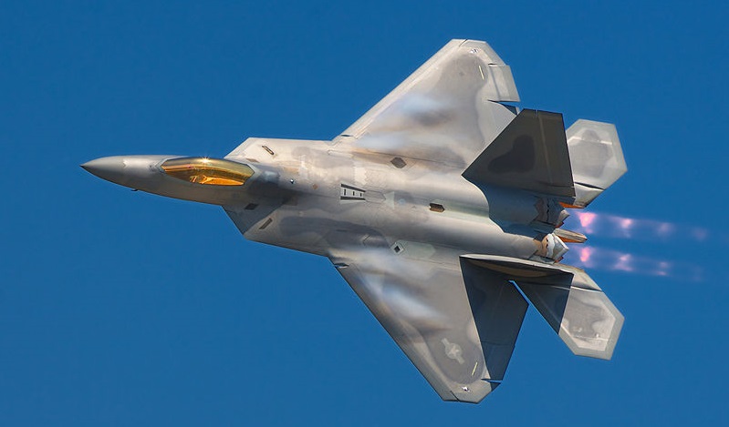 F-22A Raptor. Kredit: Rob Shenk / Wikimedia Commons.