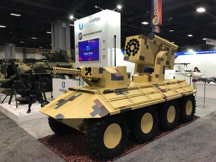 Phantom-2 na AUSA 2017. Kredit: UkrOboronProm.