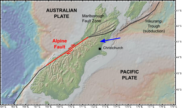 VelkĂ˝ alpskĂ˝ zlom. Kredit: Wells, A., & Goff, J. (2007), Geology.