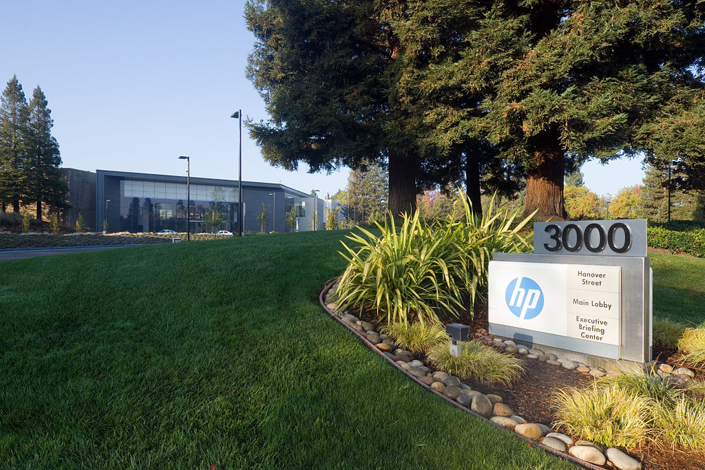 Sídlo Hewlett-Packard, Palo Alto, Kalifornie. Kredit: LPS.1 / Wikimedia Commons.