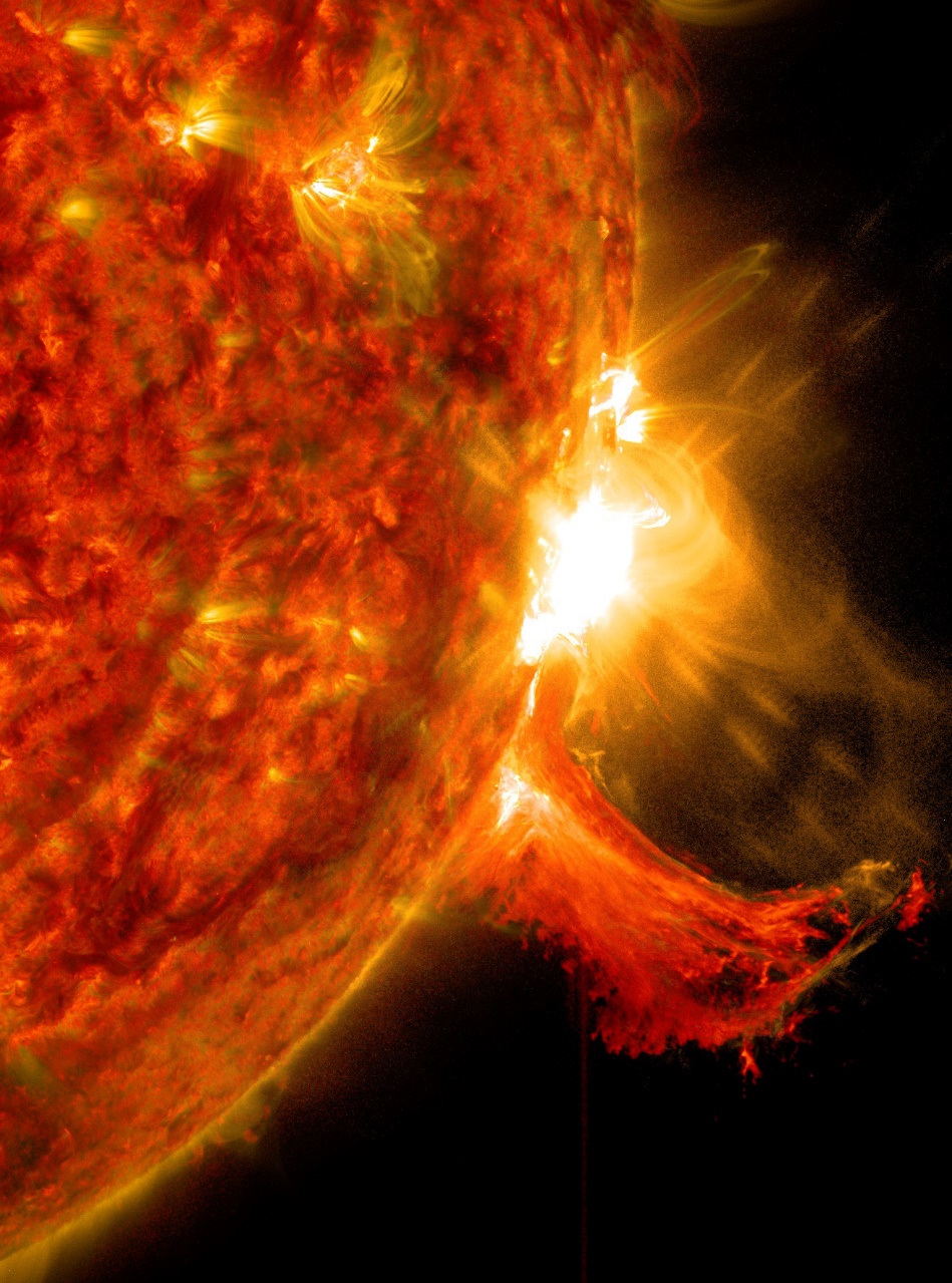 V přírodním termojaderném reaktoru drží plazma pohromadě gravitační síla (zdroj NASA).