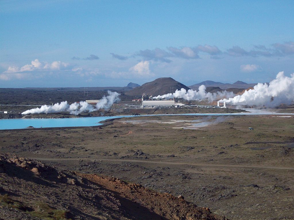 Reykjanes, magickĂˇ krajina geotermĂˇlnĂ­ energie. Kredit: JĂłhann HeiĂ°ar Ă?rnason / Wikipedia.