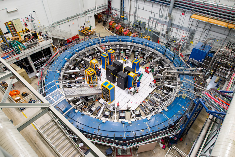 Magnetický shromažďovací prstenec experimentu Muon g-2 (foto Reidar Hahn, Fermilab).