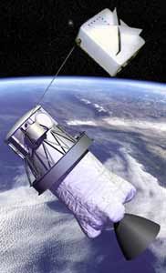 Družice SED-1 spojená na laně s druhým stupněm rakety Delta-II (NASA).