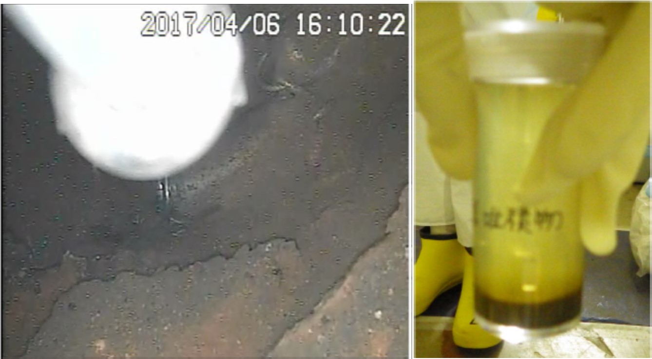Dne 6. dubna 2017 proběhl odběr vzorků znečištění, které je vodě na dně kontejnmentu prvního bloku. Nalevo je průběh odběru vzorku a napravo je odebraný vzorek. (Zdroj TEPCO).
