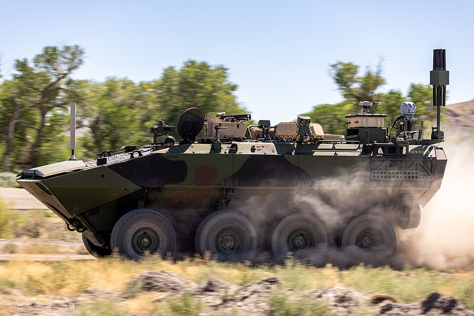 Prototyp Advanced Reconnaissance Vehicle (ARV) od BAE Systems. Kredit: Mark Hoots, Wikimedia Commons.