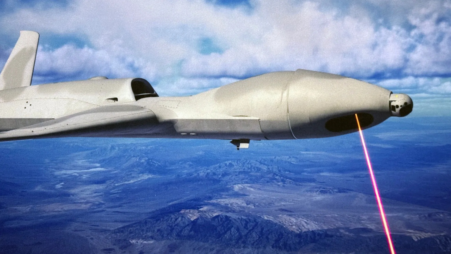 Avenger s otočným nosem letounu vybaveným laserem. Kredit: General Atomics via Carter Johnson.
