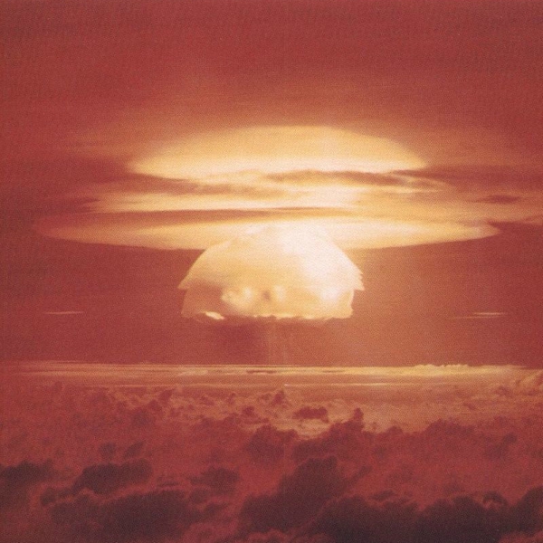 Zatím nejsilnější americký jaderný test Castle Bravo, s explozí 15 megatun. Kredit: US Department of Energy.