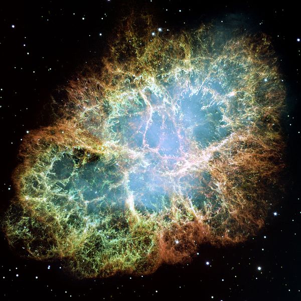 Krabí mlhovina. Přízrak nedávné supernovy. Kredit: NASA, ESA, J. Hester and A. Loll (Arizona State University).
