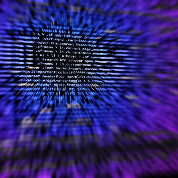 Umělé inteligence se učí programovat. Kredit: CC0 Public Domain.