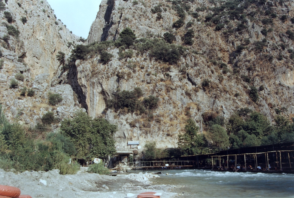Sakli Kent. Přírodní rezervace ve vnitrozemí provincie Antalya v Turecku, tedy v Lýkii. V srpnu 1999. Kredit: Autor článku.