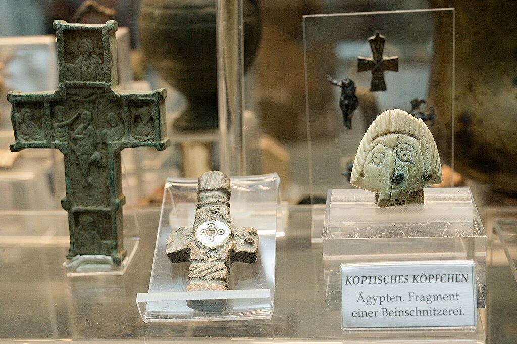 Koptské umění, tedy egyptské národní obrození ve starokřesťanské verzi. Kredit: Zde, Wikimedia Commons. Licence CC 4.0.