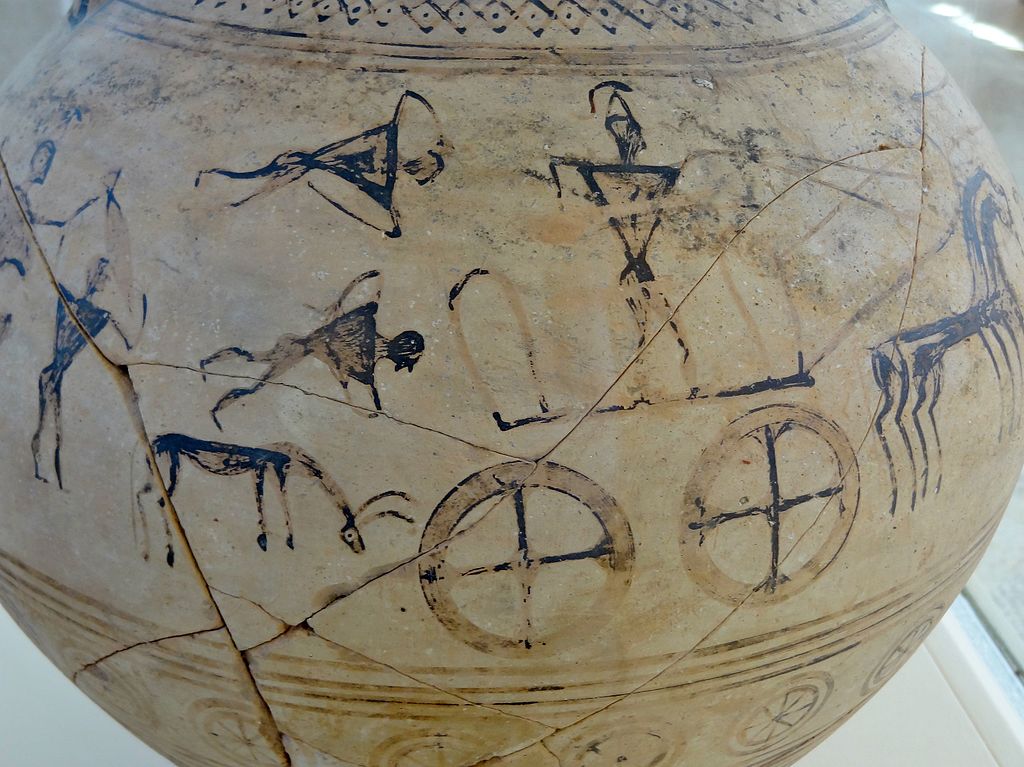 Geometrická amfora se zobrazením válečné scény, 8. století před n. l. Archeologické muzeum na Paru. Kredit: Olaf Tausch, Wikimedia Commons. Licence CC 3.0.