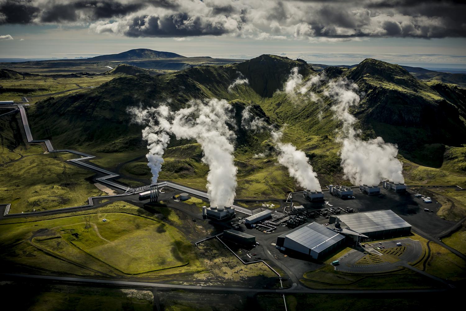 GeotermĂˇlnĂ­ elektrĂˇrna Hellisheidi, Island. Kredit: Ă?rni SĂ¦berg.