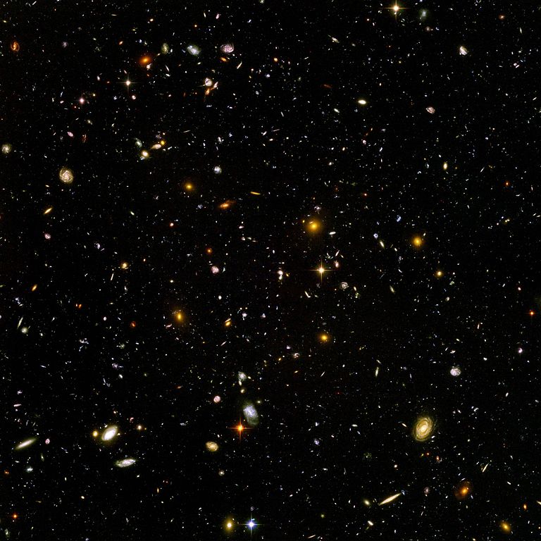 Jsou tam někde chameleoni? Kredit: NASA & ESA.