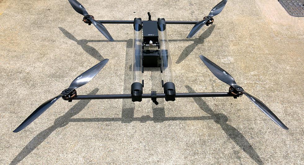 Hycopter mĂˇ osm aĹľ desetkrĂˇt pĹ™evyĹˇovat prĹŻmÄ›rnou dobu letu vÄ›tĹˇiny tÄ›ch dneĹˇnĂ­ch, bateriovĂ˝ch dronĹŻ.