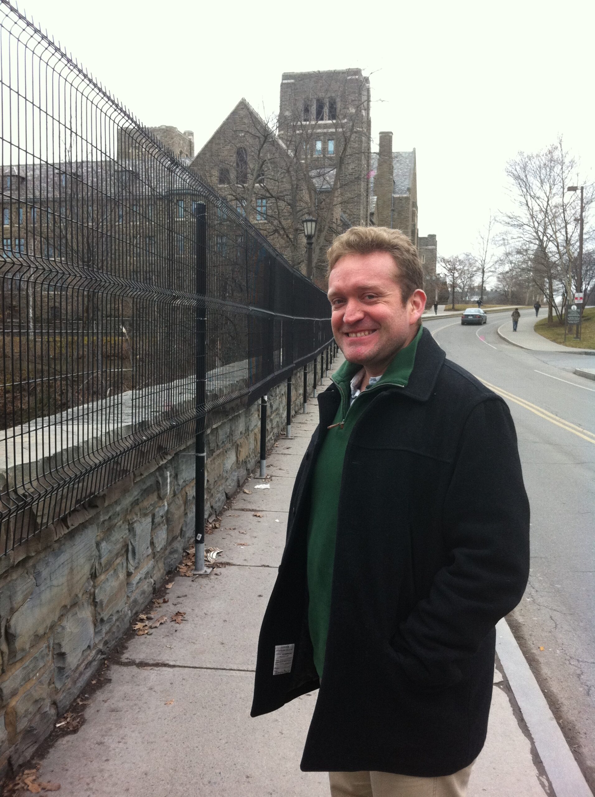 Luis Fernando Velásquez-García. Kredit: MIT.