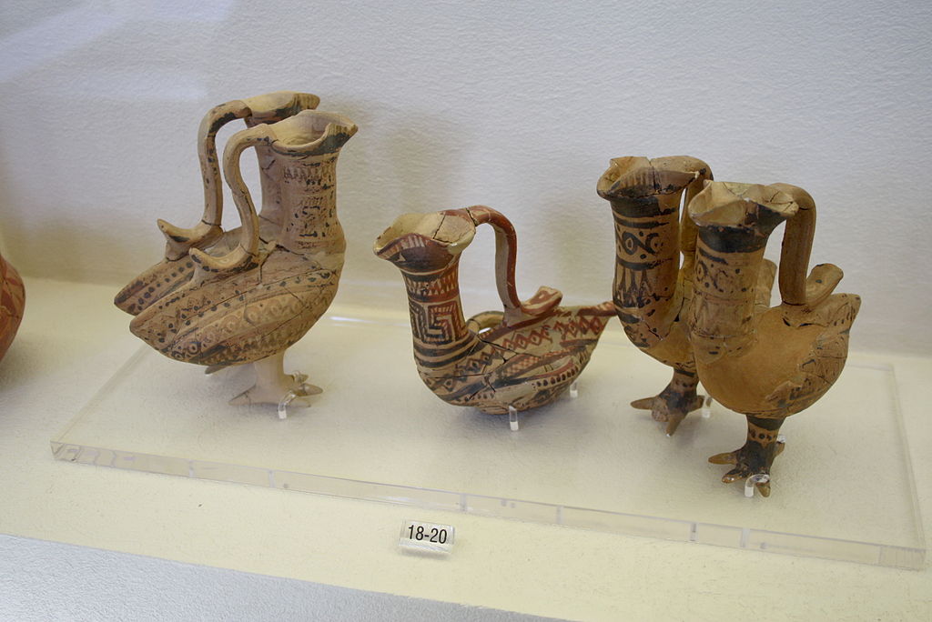 Obětní keramika, 8. století před n. l. Archeologické muzeum Kerameiku. Kredit: Giovanni Dall'Orto, Wikimedia Commons. Licence CC 3.0.