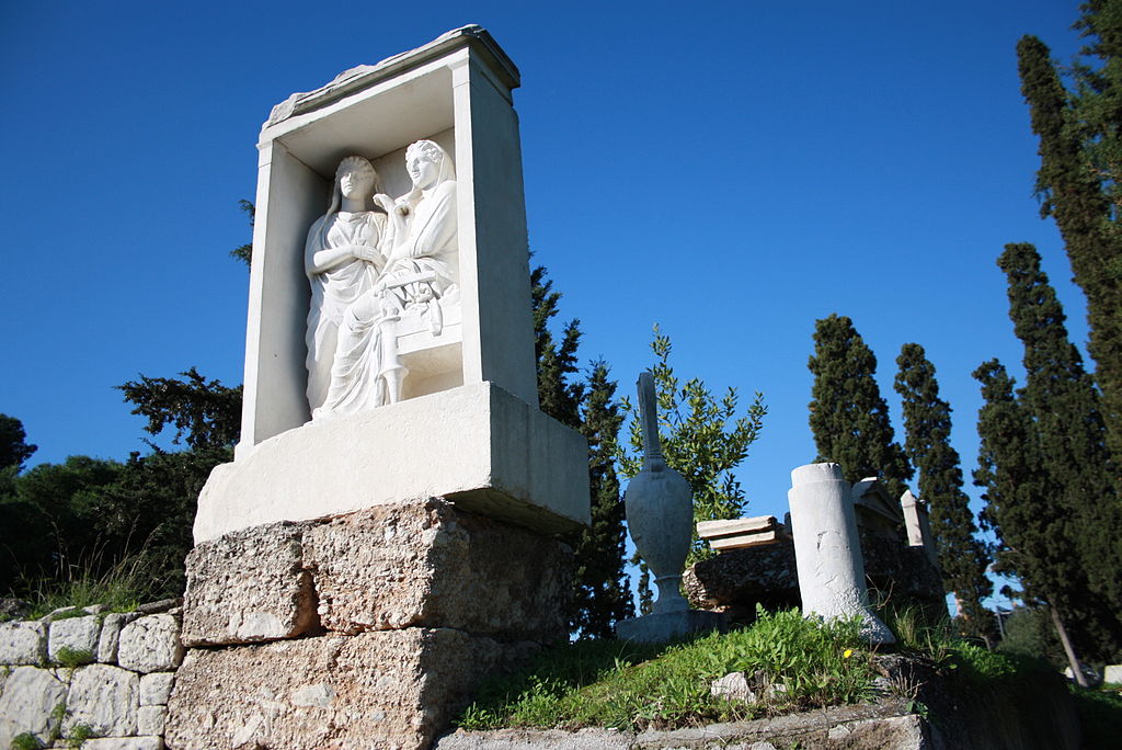Náhrobek Demétria a Pamfily v Kerameiku. Kredit: Giovanni Dall'Orto, Wikimedia Commons. Licence CC 3.0.