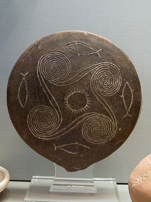 Kykladská „pánvička“ z Naxu, EC I / II, kultura Kampos, asi 2800-2700 před n. l. Národní archeologické museum v Athénách, 6140.4. Kredit: Zde, Wikimedia Commons.