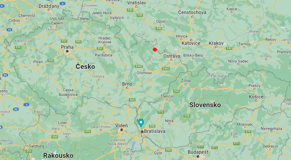 Česko s vyznačeným Krnovem. Kredit: Google Maps.