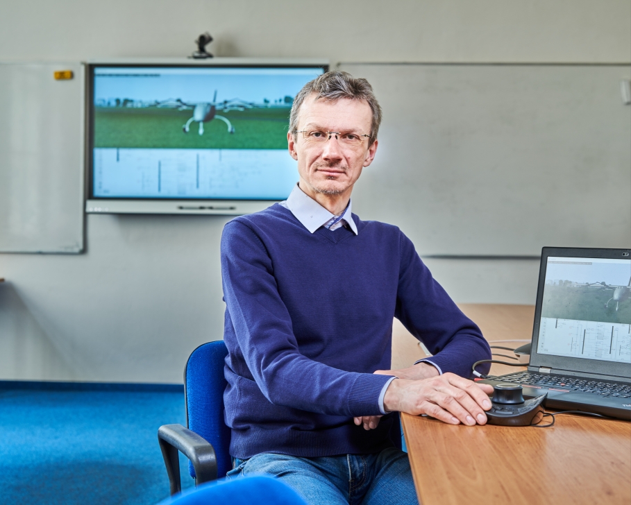 Martin Hromčík, Kredit: ČVUT VTOL Flight Controls Lab.