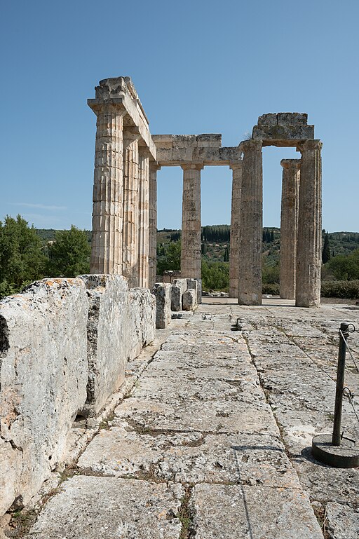 Nemea, Diův chrám, 330 před n. l. Kredit: Zde, Wikimedia Commons. Licence CC 4.0.