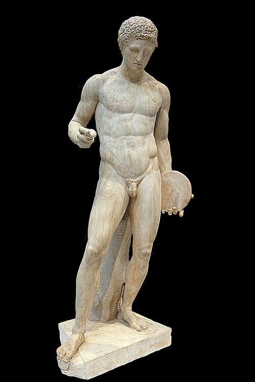 Římská replika (z let 125 až 75 před n. l.) Naukydova Diskofora. Louvre (MA 89, MR 159). Kredit: Jean-Pol GRANDMONT, Wikimedia Commons. Licence CC 4.0.