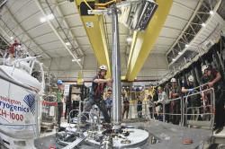 Instalace pasti ALPHA-g, které se podařilo změřit tíhové zrychlení u antivodíku (zdroj CERN)