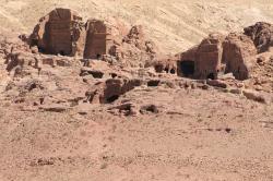 Petra – série snímků (Wikipedia)