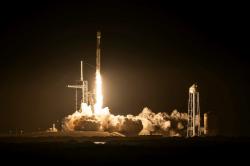 Start mise IM-1 firmy Intuitive Machines pomocí rakety Falcon 9 (zdroj Intuitive Machines).