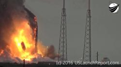 Exploze rakety Falcon 9 s družicí Amos 6 (zdroj spaceflight101.com).